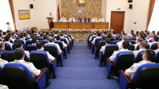 Торжественное заседание, посвященное Дню служащего Следственного комитета РА(фотографии)