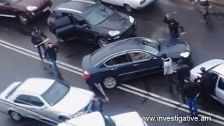 Ведется расследование для установления личностей участников беспорядков, произошедших на улице Улнеци 21 апреля: те, кто располагает информацией запечатленных на фото лицах, просим сообщить(Фото, видео)