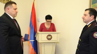 Քննչական կոմիտեի նախագահը կոչումներ է շնորհել ՔԿ աշխատակիցներին (լուսանկարներ)