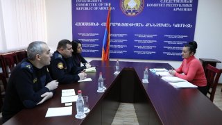 Քննչական կոմիտեի նախագահն  ընդունել և լսել է  քաղաքացու բարձրացրած հարցերը