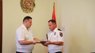 Chairman of Investigative Committee Awarded a Number of Police Officers (photos)
