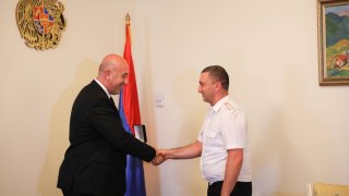 Քննչական կոմիտեի նախագահը պարգևատրել է ոստիկանության մի շարք ծառայողների (լուսանկարներ)