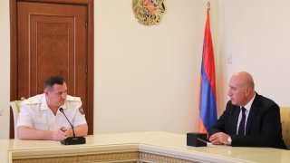 Քննչական կոմիտեի նախագահը պարգևատրել է ոստիկանության մի շարք ծառայողների (լուսանկարներ)
