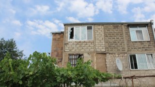 По факту грубого нарушении ВС Азербайджана режима прекращения огня, обстрелов из вооружения различного калибра мирного населения ряда населенных пунктов Тавушской области, армянских боевых опорных пунктов в СК РА возбуждено еще 7 уголовных дел(фотографии)