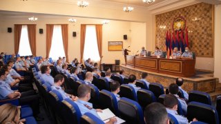 Employees of Investigative Committee Preparing for Conscription; Consultation in Investigative Committee (photos)