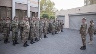 ՀՀ քննչական կոմիտեն,  ղեկավարվելով ՀՀ վարչապետի կոչով, Հայրենիքի պաշտպանության նվիրական գործին մասնակցելու նպատակով,  Քննչական կոմիտեի ծառայողներից  զինվորագրել է 180 կամավորական