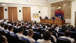 Я ожидаю от Следственного комитета более эффективных и решительных действий: Никол Пашинян представил Аргишти Кярамяна членам коллегии СК.