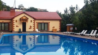 Պարզվում են 33-ամյա կնոջն անզգուշությամբ մահ պատճառելու հանգամանքները (լուսանկարներ)