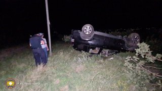 «Տոյոտա» մակնիշի  ավտոմեքենան գլխիվայր շրջվել է. կա զոհ (տեսանյութ, լուսանկարներ)   