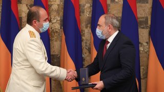 “I Attach Importance to Efficient Preliminary Investigation of Criminal Cases on Circumstances of 44 Days of War”; Prime Minister Visited Investigative Committee (photos)