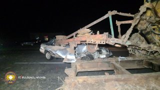 Ավտոպատահարի պատճառով 25-ամյա կինը և վերջինիս երեխան մահացել են. հարուցվել է քրեական գործ (տեսանյութ, լուսանկարներ)