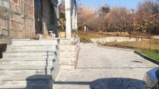 Կոտայքի բնակչի տան բակում տեղի ունեցած պայթյունի գործով կա ձերբակալված անձ (լուսանկարներ)