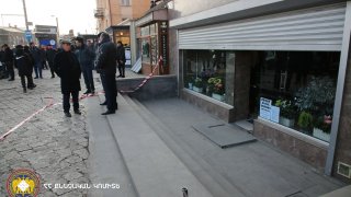 По подозрению в убийстве жительницы Гюмри задержан 50-летний мужчина (фото)