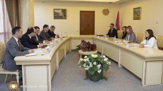 ՀՀ քննչական կոմիտեի նախագահն ընդունել է Անհայտ կորածների հարցերով միջազգային հանձնաժողովի գլխավոր տնօրենին (լուսանկարներ)
