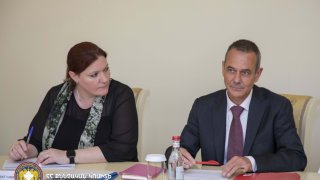 Председатель Следственного комитета принял главу делегации Международного комитета Красного Креста в Армении (фото)