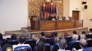 Վերապատրաստման դասընթաց-սեմինարներ քննիչների համար (լուսանկարներ)