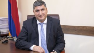 Человек, выбравший профессию следователя, должен осознавать, что должен вложить весь свой потенциал и время в эту ответственную работу: Арман Багдасарян (фото)