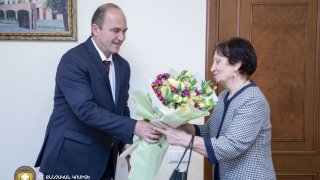 Приказом Председателя Следственного комитета РА был награжден ряд сотрудников ГНКО “Научно-практический центр судебной медицины” (фото)