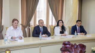 ԱՄՆ արդարադատության դեպարտամենտի Հետաքննությունների Դաշնային Բյուրոյի՝ Հայաստանում և Վրաստանում իրավական կցորդն այցելել է ՀՀ քննչական կոմիտե(լուսանկարներ)