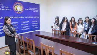 «Եվրասիա» ավագ դպրոցի սաները հյուրընկալվել են ՀՀ քննչական կոմիտեում (լուսանկարներ)