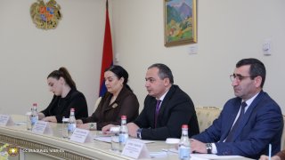 Քննչական կոմիտեի նախագահ Արթուր Պողոսյանն ընդունել է Հայաստանում Ղազախստանի դեսպանին