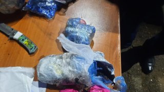 Սոցիալական ցանցի միջոցով իրացման նպատակով Լոռու մարզում առանձնապես խոշոր չափերի թմրամիջոցների ապօրինի շրջանառության համար մեղադրանք է ներկայացվել Երևանի երկու բնակչի