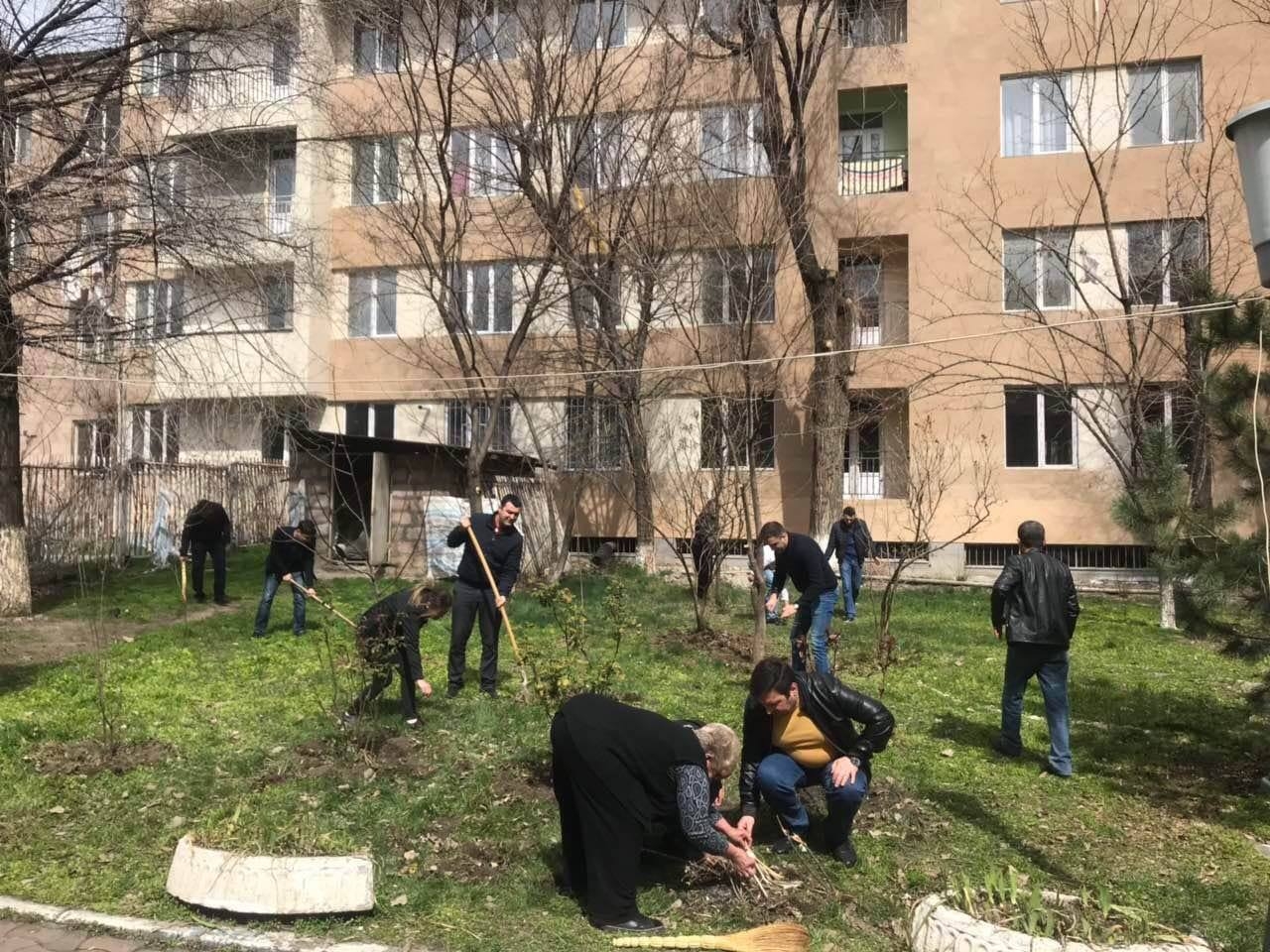 ՀՀ քննչական կոմիտեի աշխատակիցները մասնակցել են համապետական շաբաթօրյակին. (լուսանկարներ)