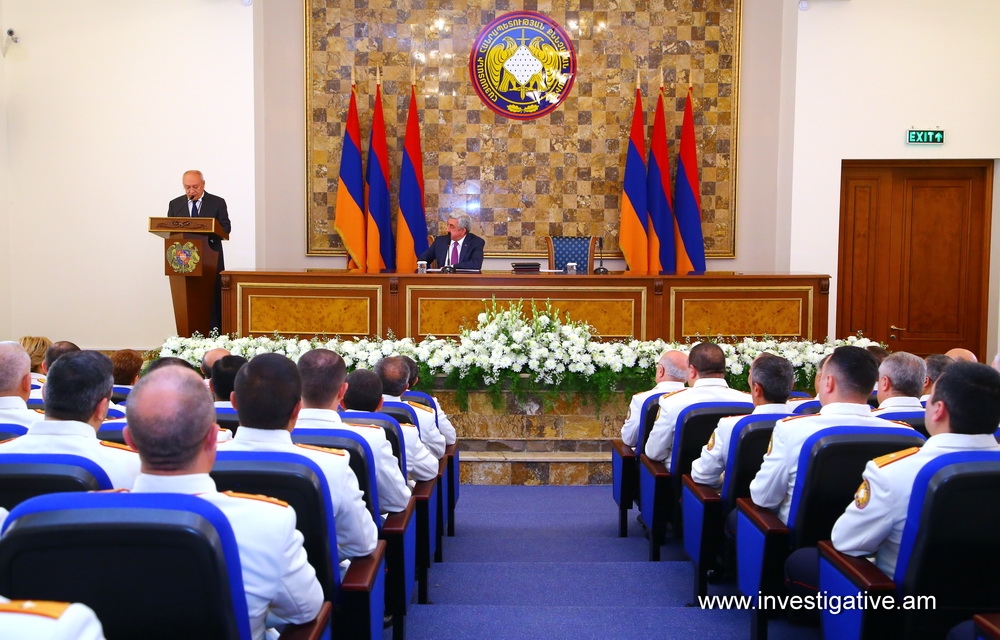 Արդեն կարող ենք փաստել, որ ունենք կայացած և հաջողված միասնական քննչական մարմին. ՀՀ Նախագահը շնորհավորել է ՔԿ ծառայողներին՝ մասնագիտական տոնի կապակցությամբ (Լուսանկարներ)