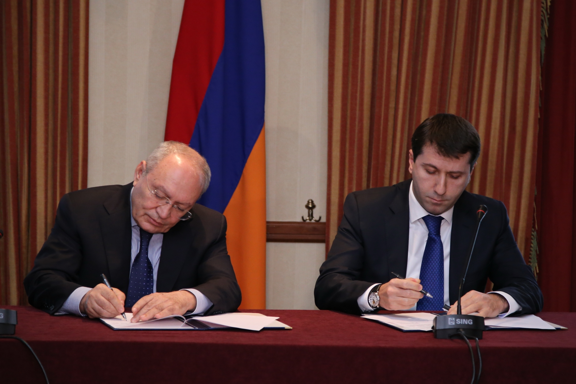 ՀՀ քննչական կոմիտեի նախագահ Աղվան Հովսեփյանը և ՀՀ մարդու իրավունքների պաշտպան Կարեն Անդրեասյանը ստորագրեցին համագործակցության վերաբերյալ Փոխըմբռնման հուշագիր