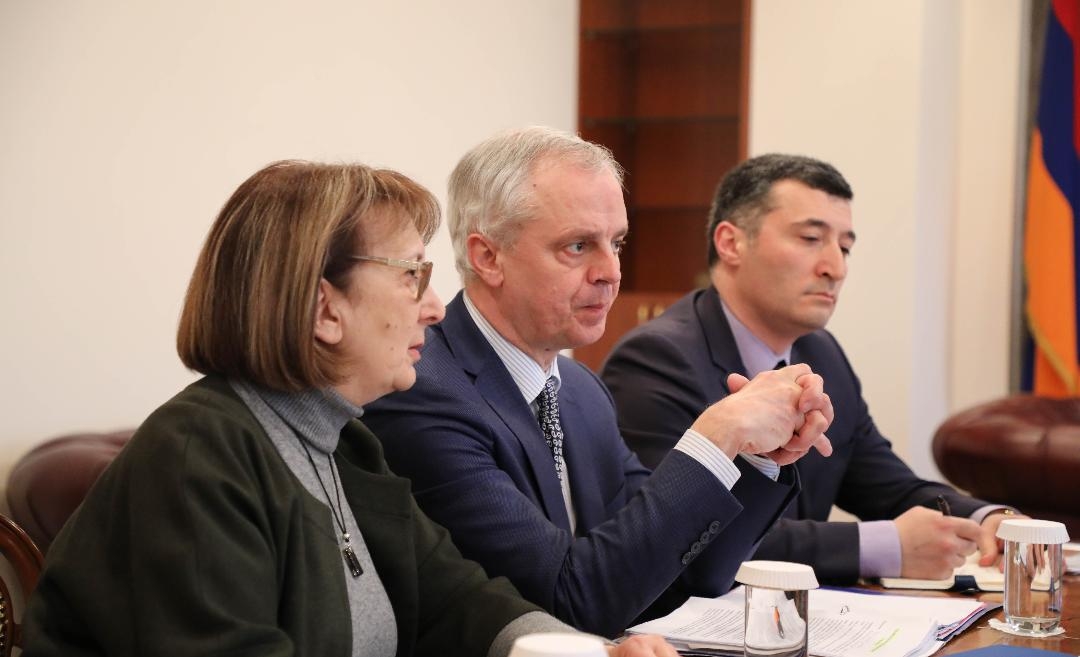 ՀՀ քննչական կոմիտեի նախագահն ընդունել է Եվրոպայի խորհրդի մարդու իրավունքների գլխավոր տնօրինության ղեկավարին (լուսանկարներ)