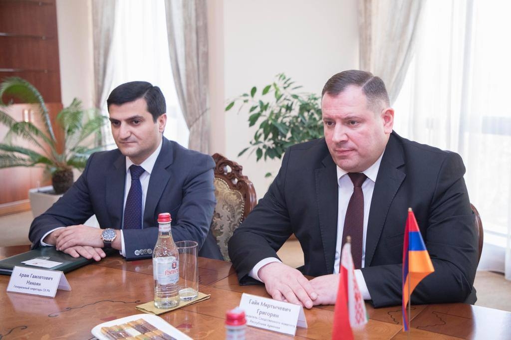 ՀՀ քննչական կոմիտեի նախագահն ընդունել է ՀՀ-ում Բելառուսի դեսպանին