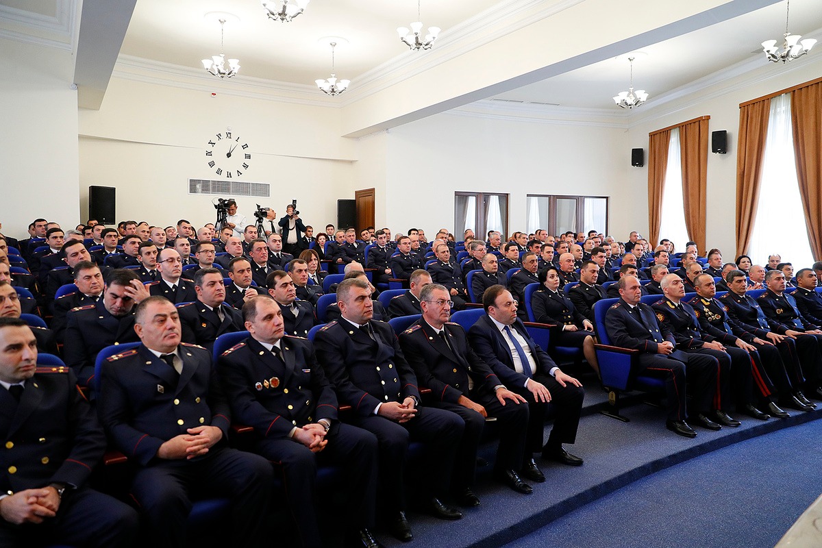 Կոլեգիայի ընդլայնված նիստ՝ նվիրված Քննչական կոմիտեի ծառայողի օրվան (լուսանկարներ)