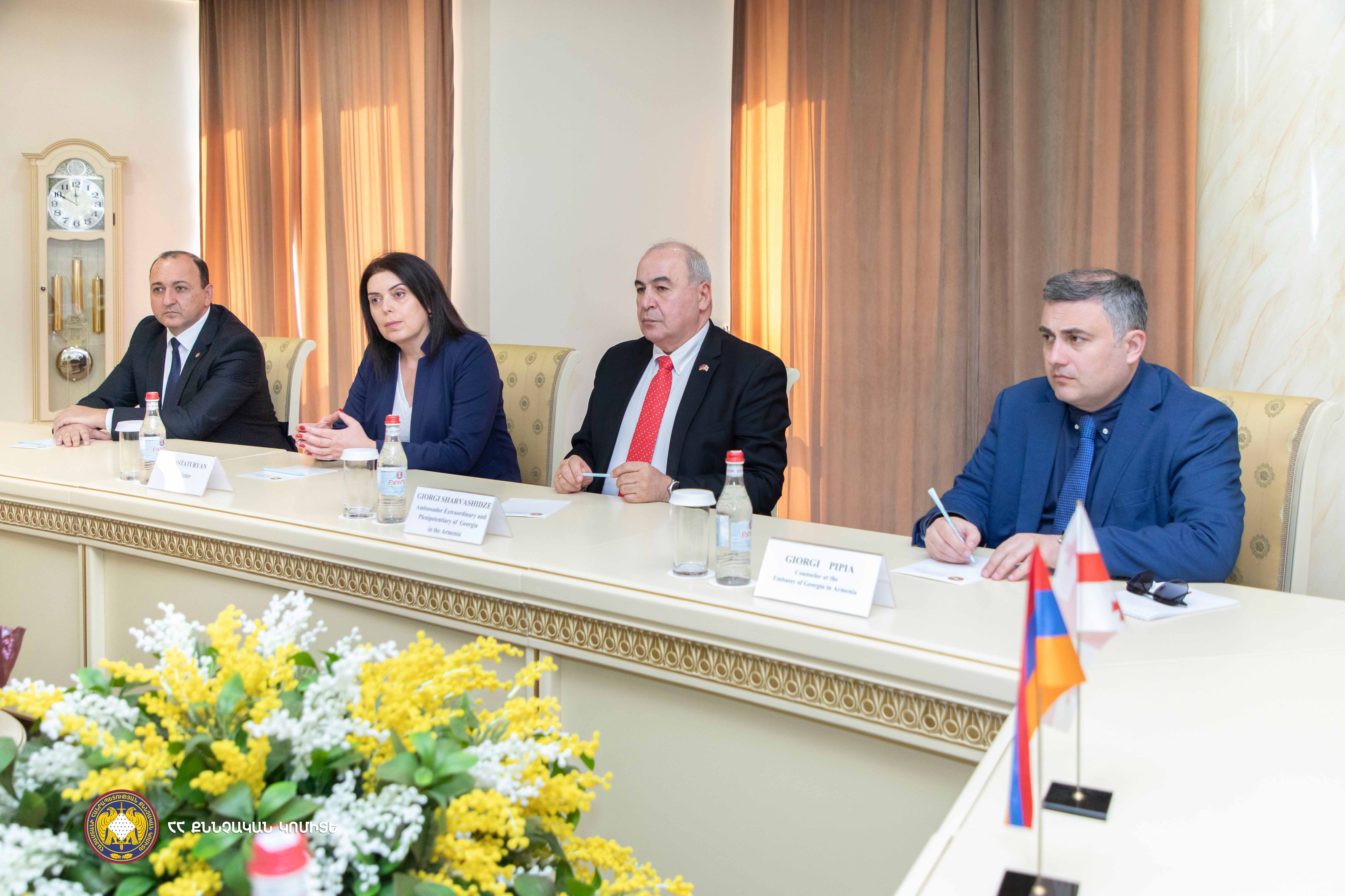 ՀՀ քննչական կոմիտեի նախագահ Արթուր Պողոսյանն ընդունել է ՀՀ-ում Վրաստանի արտակարգ և լիազոր դեսպանին