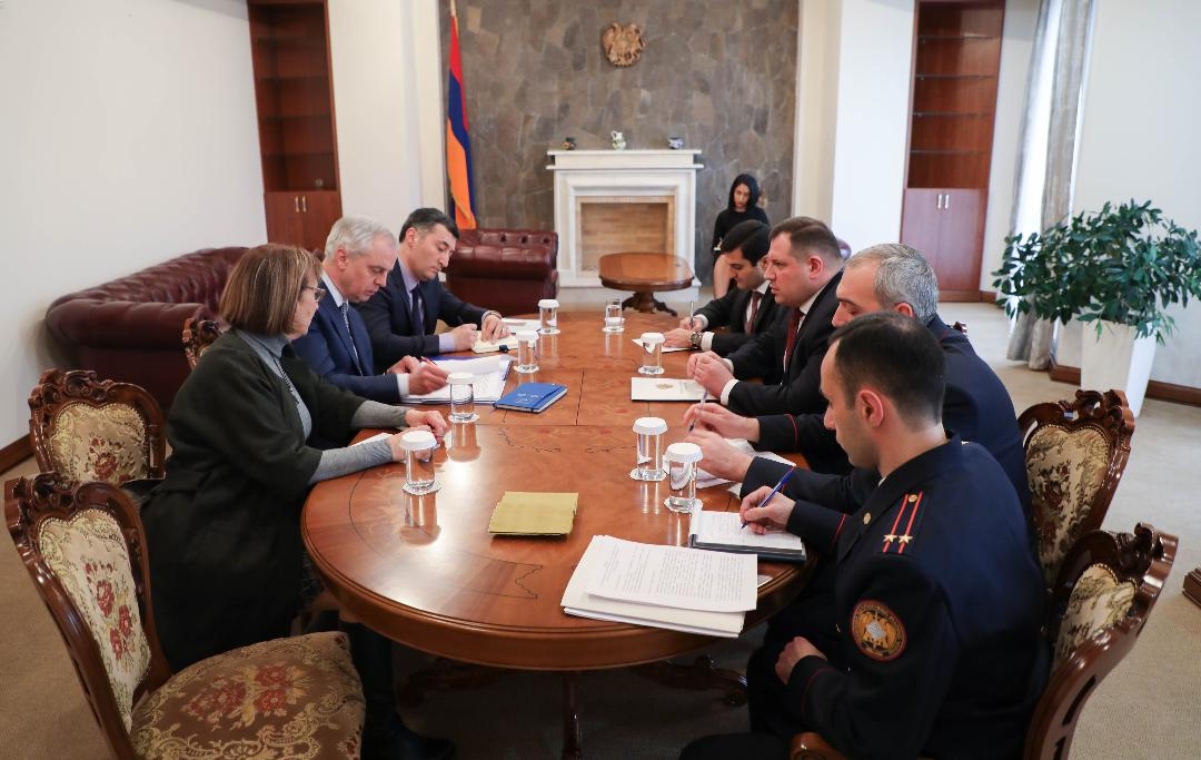 ՀՀ քննչական կոմիտեի նախագահն ընդունել է Եվրոպայի խորհրդի մարդու իրավունքների գլխավոր տնօրինության ղեկավարին (լուսանկարներ)