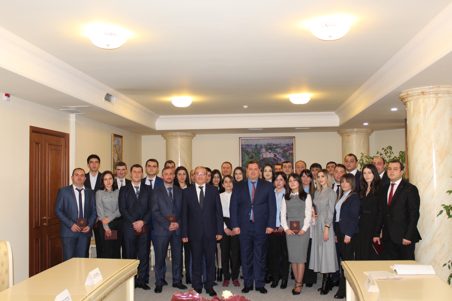 Տեղի ունեցավ քննիչի թեկնածուների դիպլոմների հանձնման հանդիսավոր արարողությունը (լուսանկարներ)