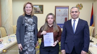 Chairman of the Investigative Committee and the Ambassador of the Netherlands Presented Certificates to Investigators who Completed Training