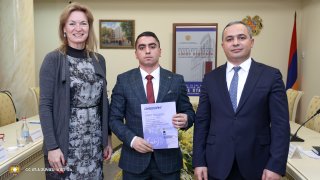 Chairman of the Investigative Committee and the Ambassador of the Netherlands Presented Certificates to Investigators who Completed Training