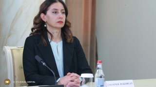 Քննչական կոմիտեի նախագահը և Նիդերլանդների դեսպանը հավաստագրեր են հանձնել վերապատրաստում անցած քննիչներին