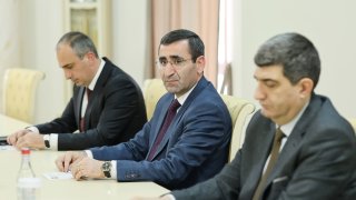 Քննչական կոմիտեի նախագահը ներկայացրել է Տնտեսական հանցագործությունների և մաքսանենգությունների քննության գլխավոր վարչության նորանշանակ պետ Վաղինակ Մարտիրոսյանին