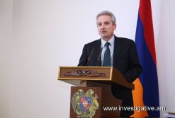 Արդարադատության ակադեմիայում ուսումնառություն անցած քննիչների թեկնածուներին հանձնվեցին դիպլոմները (Լուսանկարներ)