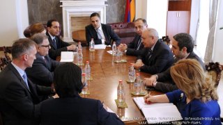 ՀՀ ՔԿ նախագահ Աղվան Հովսեփյանն ընդունել է ԵԱՀԿ երևանյան գրասենյակի նորանշանակ ղեկավար, դեսպան Արգո Ավակովին (Լուսանկարներ)