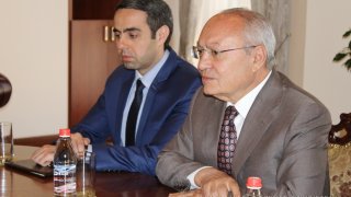 Председатель Следственного комитета РА Агван Овсепян сегодня принял Чрезвычайного и Полномочного посла КНР Тиана Эрлуна