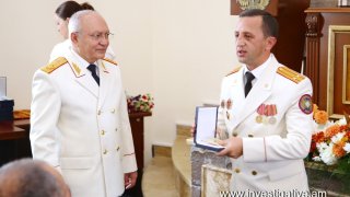Торжественное заседание, посвященное Дню служащего Следственного комитета РА(фотографии)