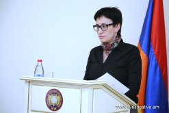 Քննիչների թեկնածուների՝ Արդարադատության ակադեմիան ավարտած շրջանավարտները ծառայության նշանակվեցին ՀՀ քննչական կոմիտեում (Լուսանկարներ)