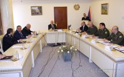 A number of cases of swindling by cheating committed by convicts and detained in penitentiaries; consultation at RA Investigative Committee 