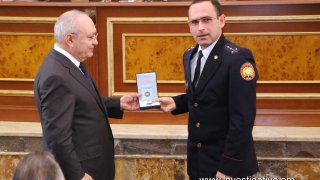 Стали известны подразделение и следователь, добившиеся в 2016 году лучших показателей: они удостоены наград(фото)