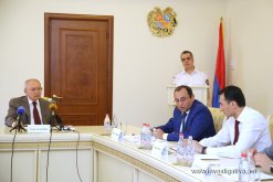 Consultation on issues of criminal-legal protection monuments of historical and cultural value held in RA Investigative Committee (Photos)