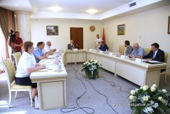 Consultation on issues of criminal-legal protection monuments of historical and cultural value held in RA Investigative Committee (Photos)