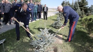 Ռուսաստանի և Բելառուսի քննչական կոմիտեների նախագահների գլխավորած պատվիրակությունների անդամներն այցելել են  Ծիծեռնակաբերդի հուշահամալիր (Լուսանկարներ)