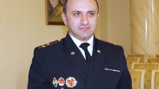 Ամանորի գիշերը Վանաձորում կատարված առանձնապես խոշոր չափերի գողության գործով մեկ անձ կալանավորվել է, ևս մեկի նկատմամբ հայտարարվել հետախուզում (Տեսանյութեր և լուսանկարներ)